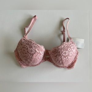 New Parisian Intimates Lightly Lined Balconette Bra Size 32D Royal Pink Lace